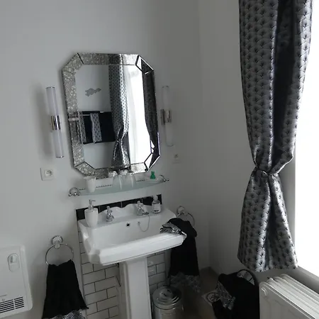 فندق مبيت وإفطار Au Crapaud Merbes-le-Château