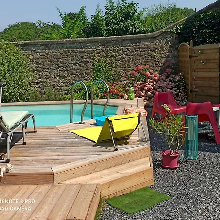 住宿加早餐酒店 Au Crapaud 3*