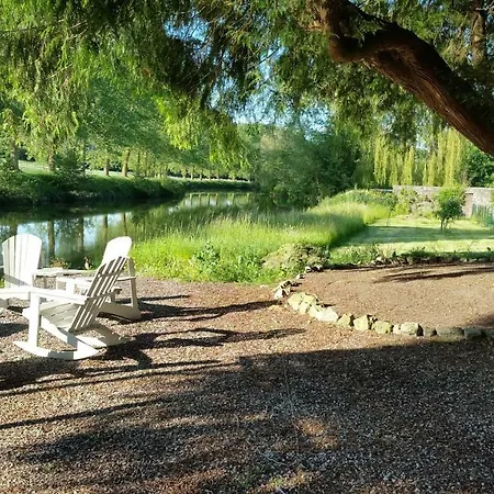 Au Crapaud 住宿加早餐酒店