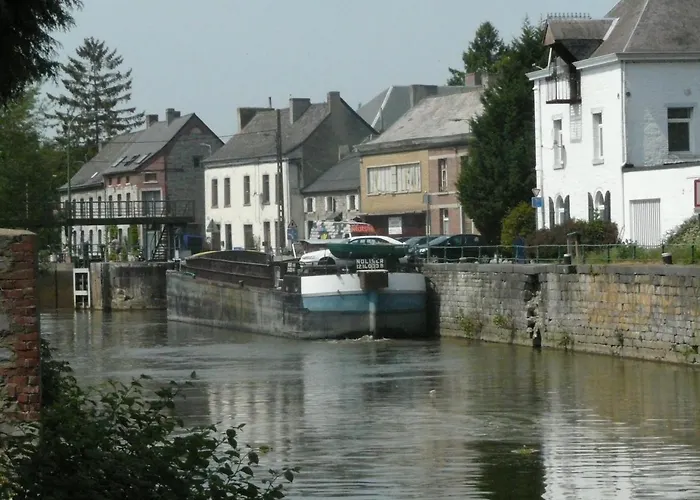 Au Crapaud 3* Merbes-le-Château